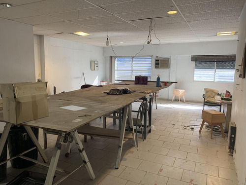 Depósito De 650 M2 Cubiertos Desarrollados S/ Doble Frente