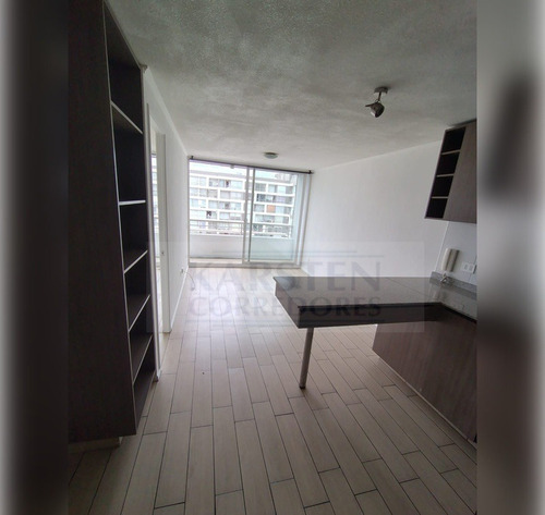 Arriendo Dpto Piso 7 1d1b Tocornal/argomedo Comuna Santiago