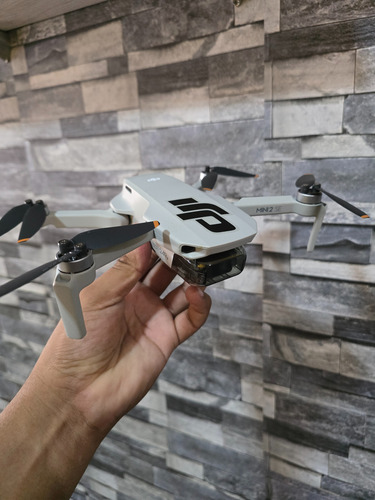 Dji Mini 2 Se Gris, 3 Baterías, 2.7k, Wi-fi 2.4 Ghz Gris