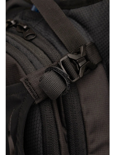 Imagen 4 de 4 de Mochila De Hidratación Ogio Safari D30 Vejiga 2 Litros
