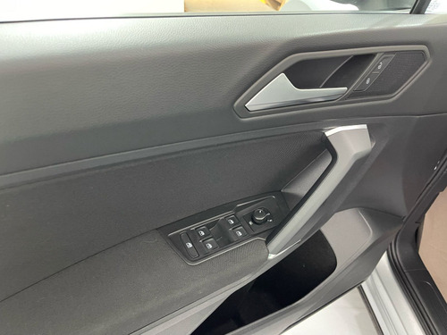 Volkswagen Tiguan TRENDLINE PLUS TSI DSG L4 150 HP
