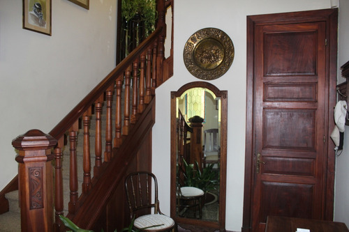 Casa De 3 Dormitorios 2 Baños Fondo Patio Garaje Barbcoa