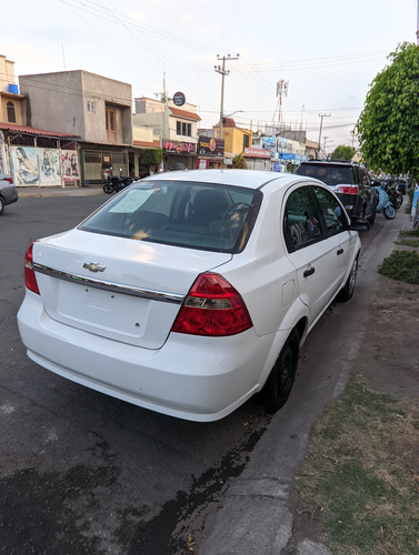 Aveo Mod. 2015 Std. Seguros Eléctricos Clima.