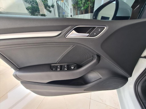 Imagem 13 de 15 de A3 1.4 Tfsi Flex Sedan Prestige Plus Tiptronic