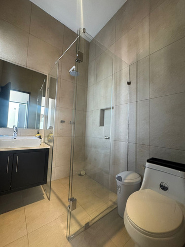 Casa En Venta, Lomas Verdes, 4 Recámaras.