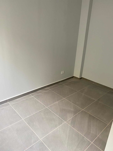 Imagen 16 de 19 de Departamento Sin Expensas 4 Ambientes Con Terraza.