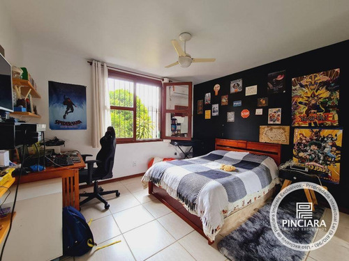 Imagem 17 de 30 de Casa Com 4 Quartos À Venda, 305 M² Por R$ 1.300.000 - Piratininga - Niterói/rj - Ca0142