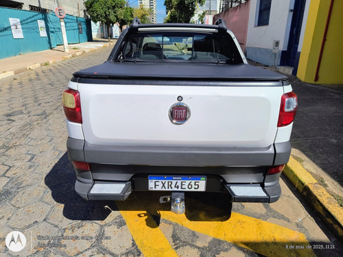 Fiat Strada 1.4 Hard Working Cab. Dupla Flex 3p