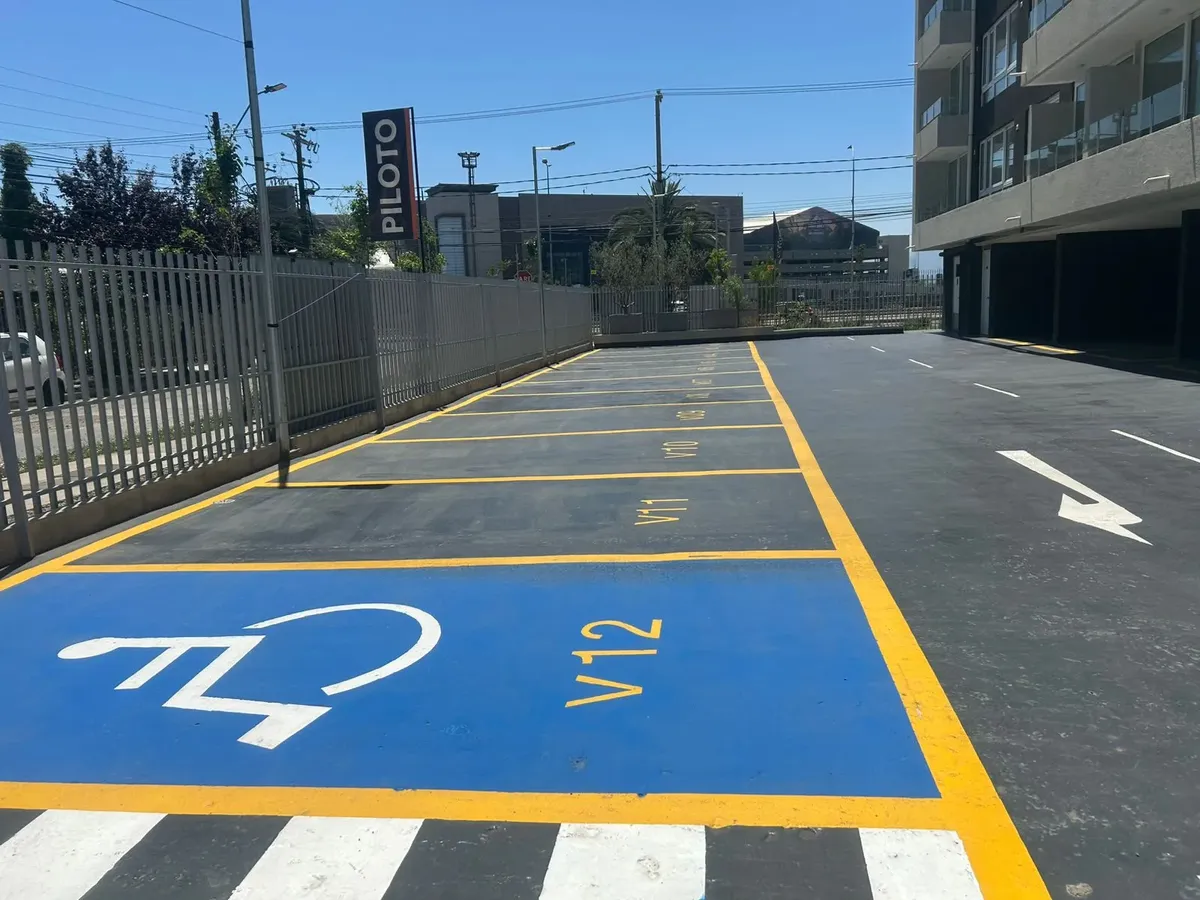 Imagen 4 de 25 de Se Arrienda Dpto Nuevo 2 D, 1 B, Est, A Pasos De Metro