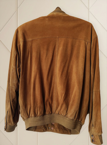 Campera Tipo Bomber De Cuero Nobuk Estilo Universitaria