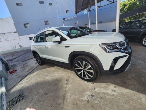 Imagen 11 de 25 de Volkswagen Taos Highline 250 Tsi At My2023 #02