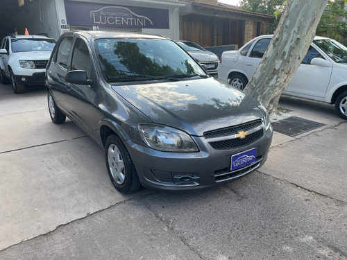 Imagen 3 de 7 de Chevrolet Celta Ls 1.4