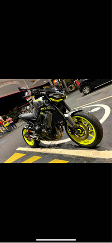 Yamaha Mt09