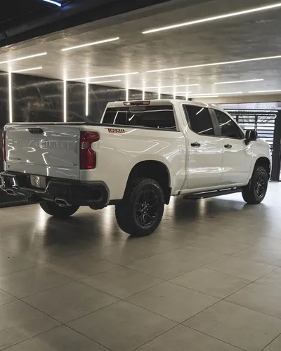 Chevrolet Silverado 5.3 Z71 4X4 At