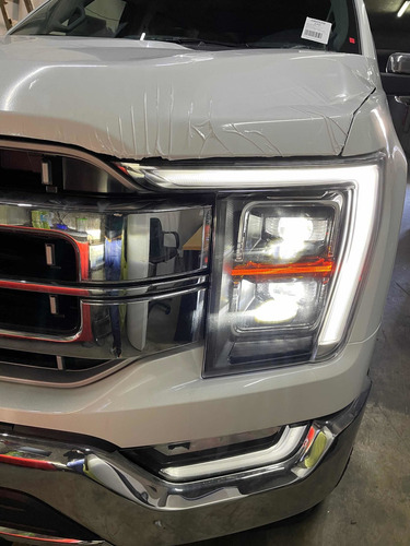 Imagen 3 de 14 de Ford F-150 2021 5.0l V8 Lariat Luxury