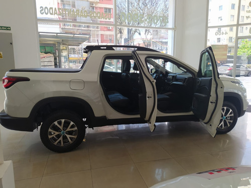 Fiat Toro 1.8 170 E-torq Evo Freedom At6