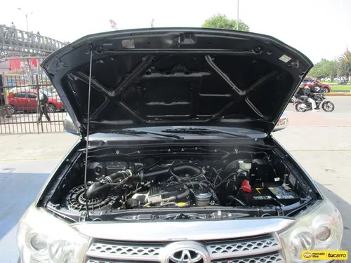 Toyota Fortuner Sr5 4x2 2700cc At Aa
