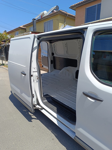 Opel Vivaro 2.0Td 150Hp