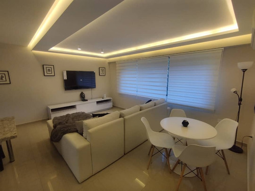 Elena Hidalgo Vende Apartamento Amoblado Y Equipado En Mirador Country Rodeado De Centros Comerciales En Valencia Via Guataparo Carabobo. (solo Cliente)