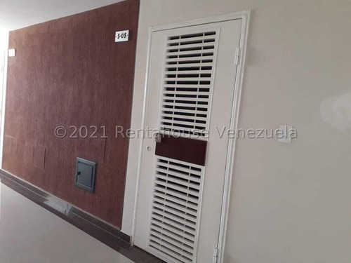 Imagen 18 de 30 de Apartamento En Venta Ciudad Roca Barquisimeto 22-13178 Mz