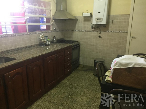 Imagen 6 de 13 de Venta De Casa 3 Ambientes En Quilmes Con Cochera Y Patio ( 25484)