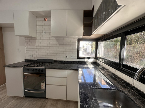Venta Casa Condominio De 2 Dormitorios A Estrenar En Rosario- Fisherton
