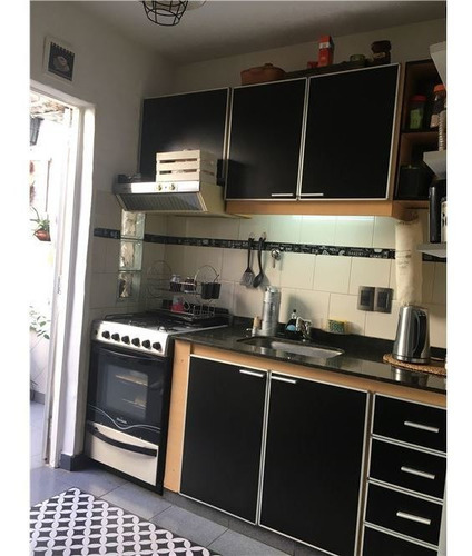 Venta Duplex Tipo Casa, Lanús, Todo Luz, Impecable