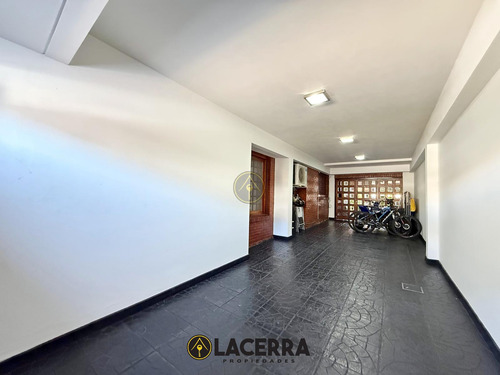 Casa 7 Ambientes En Venta, Villa Ballester