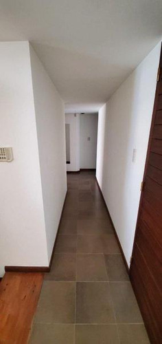 Piso 3 Ambientes En Arenales Y Roca