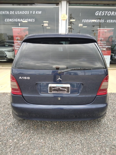 Imagen 2 de 10 de Mercedes-benz A160 2001