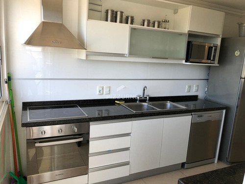 Departamento En Alquiler Zona Conrad- Ref: 193