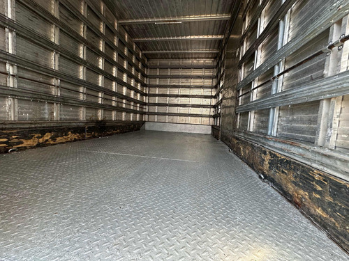 Baú Iveco Caminhonete Caminhão 3/4 4.20 Metros Comprimento