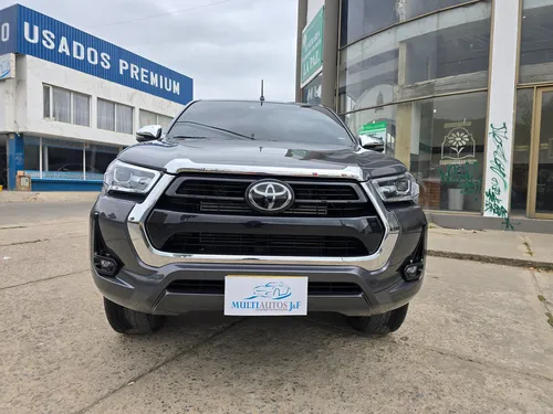 Toyota Hilux 2.8l SRX 4x4 Diesel
