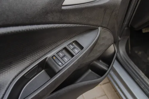 Chevrolet Onix 1.0t Lt At