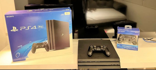 Playstation 4 Pro Play 4 Pro 2 Controles Perfeito Limpo Preto (Usado)