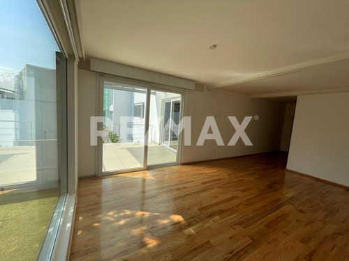 Casa Con Uso De Suelo Mixto, Alancantre Lomas De Virreyes, Lomas De Chapultepec.