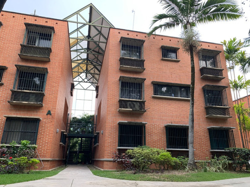 Venta De Apartamento En Jardín Mañongo, Naguanagua - 1699 Inmobiliaria Maggi