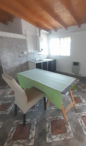 Dúplex En Alquiler - 2 Dormitorios 4 Baños - 1.250mts2 - La Plata