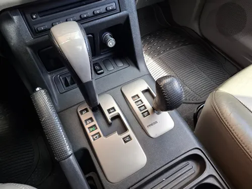 Mitsubishi Montero 3.8 V6 3p
