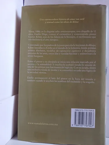 Amazon.com: El Beso/ Painted Kiss (Spanish Edition