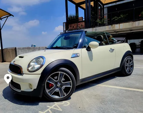 Mini Cooper Convertible Hot Chilli S