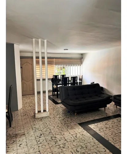 2 Casas En Primer Y Segundo Piso En El Estadio