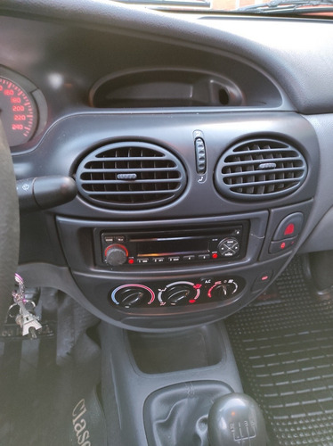 Imagen 7 de 10 de Renault Megane 1.6 Tric Pack Plus Gnc 2008