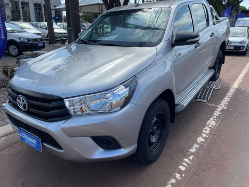Imagem 3 de 8 de Toyota Hilux 2.8 Std 4x4 Cd 16v Diesel 4p Manual