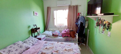 Imagem 24 de 30 de Belo Sobrado Em Terreno Individual De 03 Dormitórios Em Garopaba! - 4589