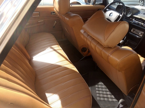 Imagem 6 de 14 de Mercedes Benz 1973 220d W115 Diesel