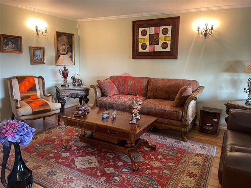 ¡oportunidad! Casa Excelente Estado En Venta Lo Barnechea