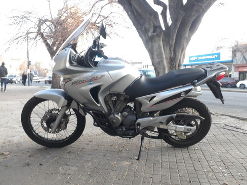 Imagen 2 de 11 de Honda Transalp 650