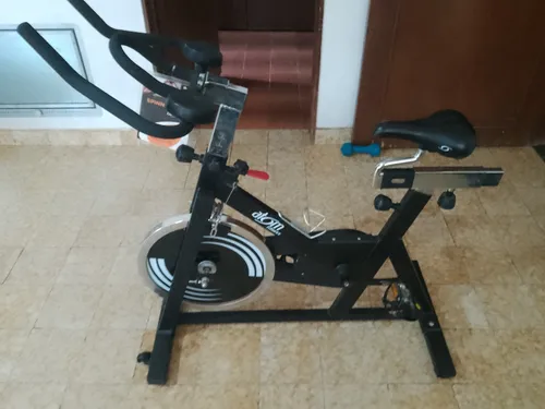 Bicicleta estatica outlet atom fitness