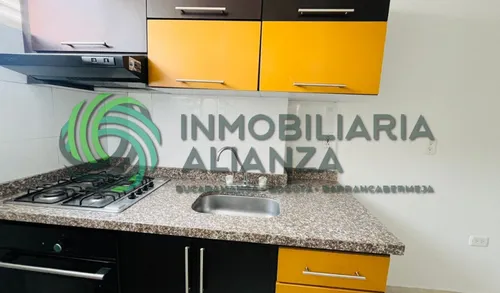 Apartamento En Arriendo En Provenza. Cod A12888